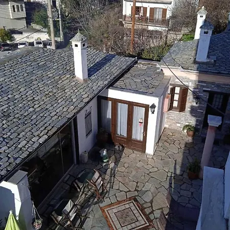 度假居 παραδοσιακο σπιτι του 1892 εως 10 ατομα