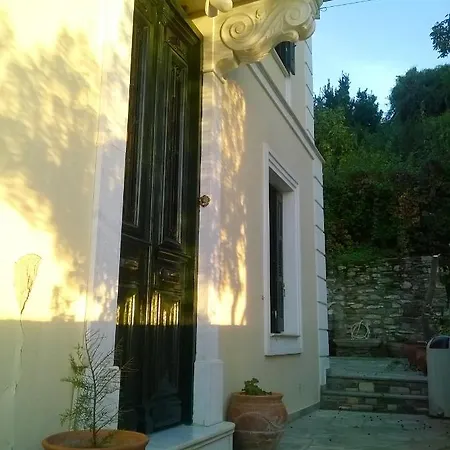 度假居 παραδοσιακο σπιτι του 1892 εως 10 ατομα